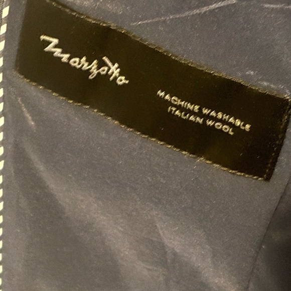 BANANA REPUBLIC Women
Marzotto Italian Wool Navy Check
Plaid Blazer 2. - Picture 3 of 16